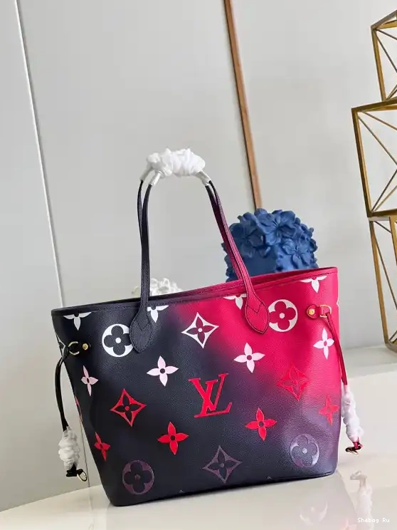 MM VUITTON NEVERFULL LOUIS 0630